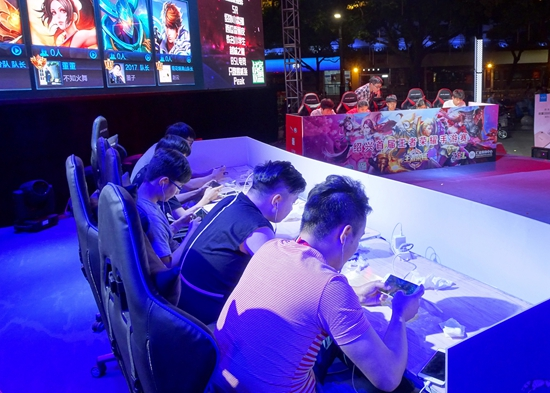 佛山GK晋级季后赛胜者组，广州TTG晋级败者组