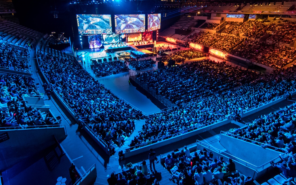 Oh My God 教练：第三局前期失误比较大 导致下路对线也很难打