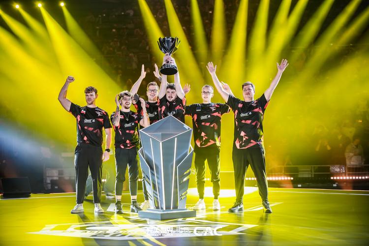 Spirit 以轻松战胜 Wildcard 晋级 BLAST Rivals 2025 春季赛半决赛